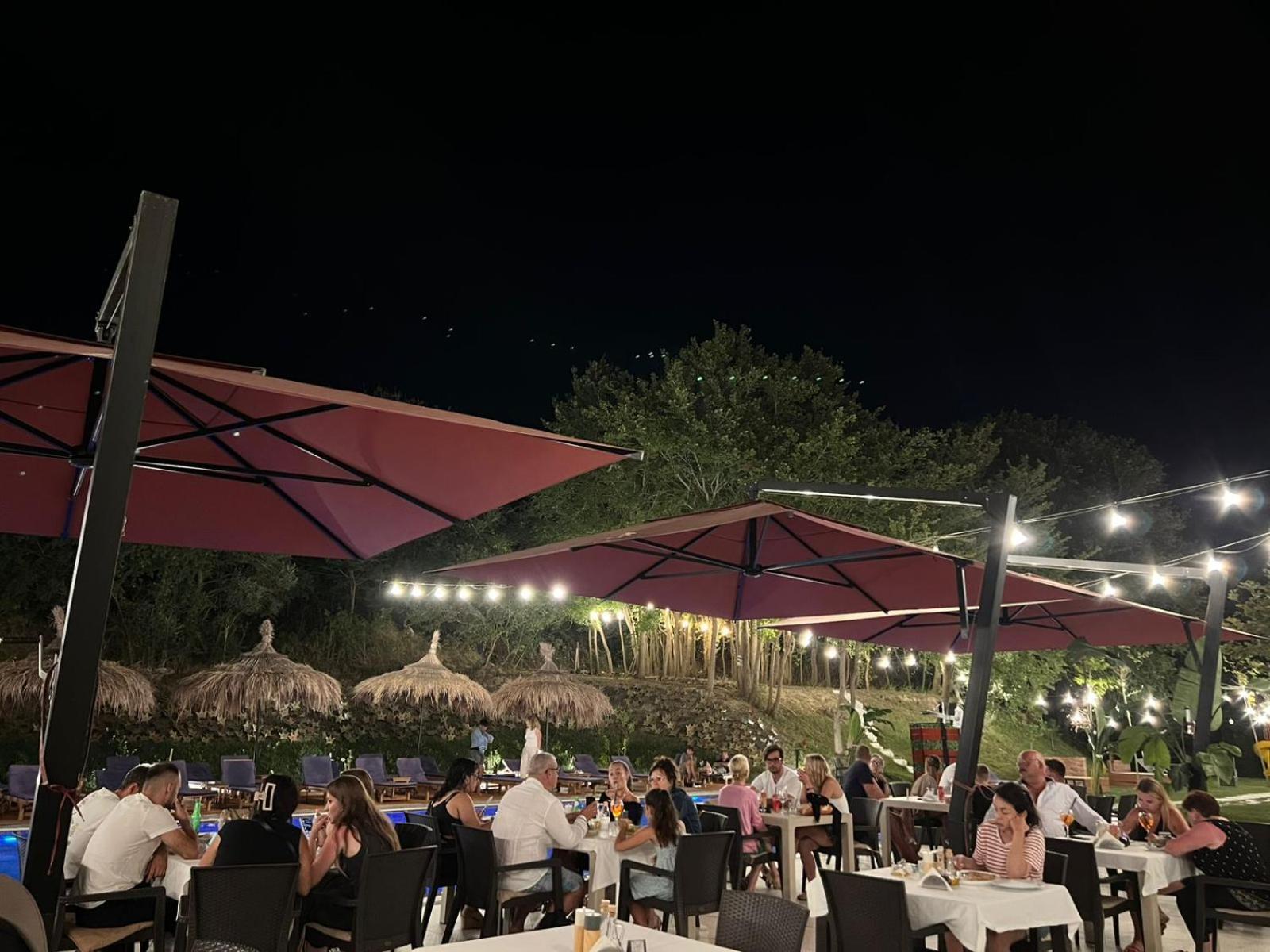Olivia'S Hill Resort Kryemëdhej Exterior foto